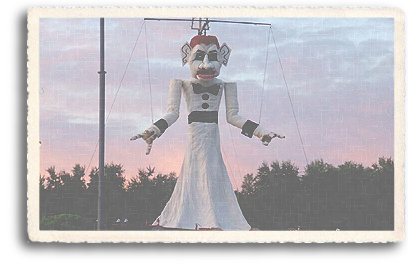 Zozobra at dusk, before the burning of Old Man Gloom begins in Santa Fe, New Mexico.